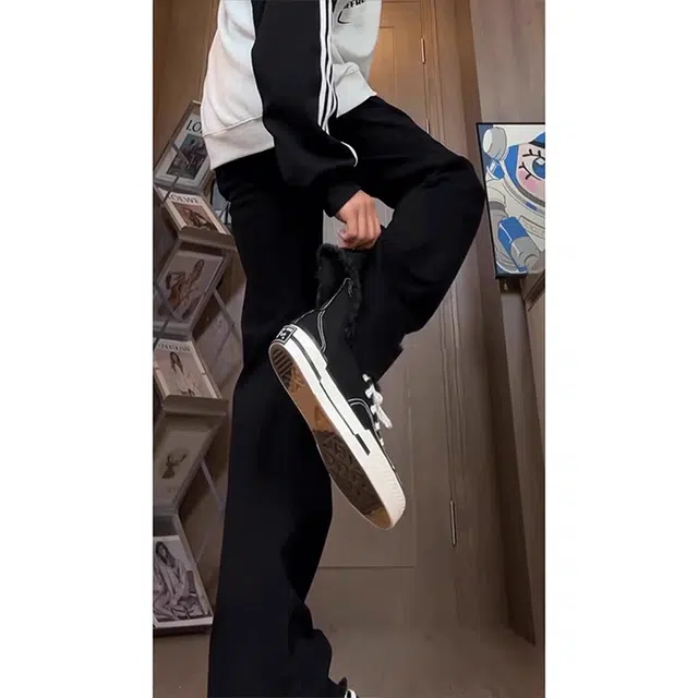 单爵 美式高街修身直筒微喇裤牛仔裤 男女同款