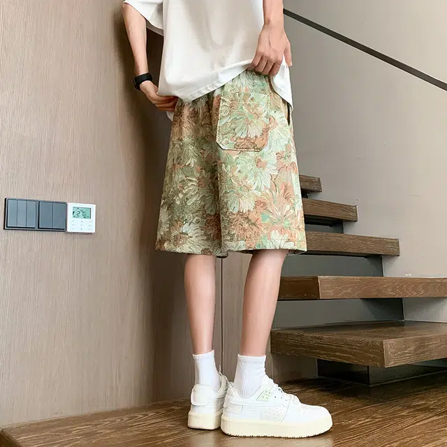 YICHEN