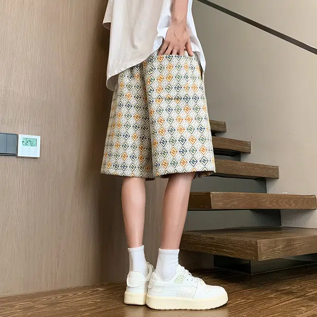 YICHEN