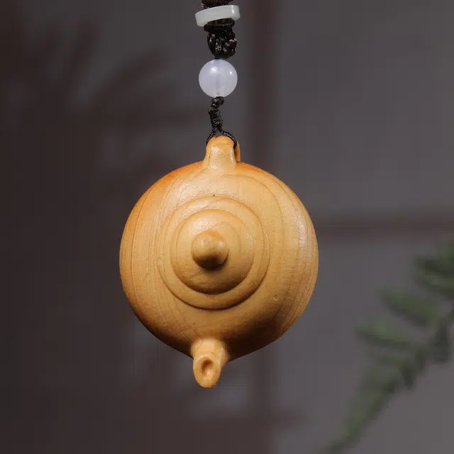 嫒柯 国潮新中式百搭轻奢高级随身携带居家茶宠诸事顺遂招财纳福#好运 崖柏 把件 男女同款情侣款