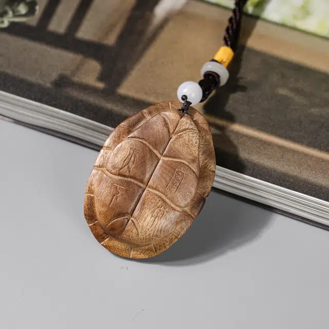 嫒柯 国潮新中式轻奢高级感复古风文艺风招财进宝八方来财吉星高照文玩盘玩富甲天下#好运 楠木 手把件 男女同款情侣款