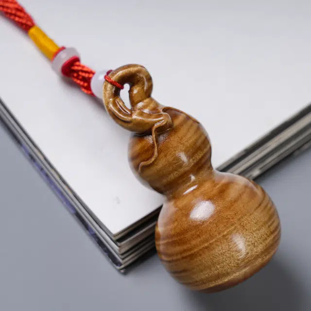 嫒柯 国潮新中式百搭轻奢高级葫芦随身把玩平步青云大吉大利心想事成#好运 楠木 手把件 男女同款情侣款