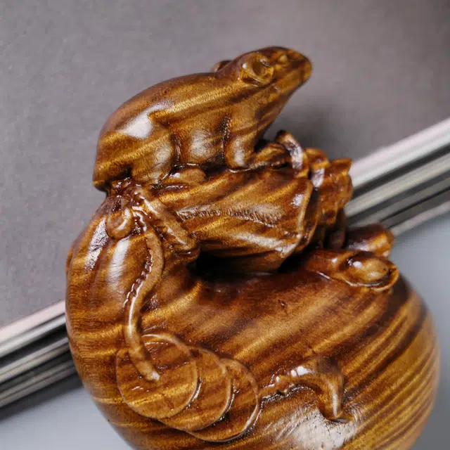 嫒柯 国潮新中式百搭轻奢高级随身携带文玩招财纳福万事如意如意吉祥吉祥平安#好运 楠木 把件 男女同款情侣款