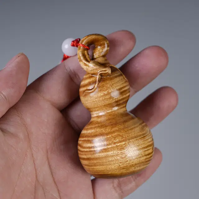 嫒柯 国潮新中式百搭轻奢高级葫芦随身把玩平步青云大吉大利心想事成#好运 楠木 手把件 男女同款情侣款