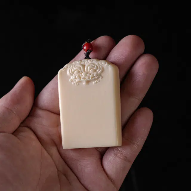 嫒柯 新中式小众高级感文玩佛珠百搭小清新轻奢招财转运珠国潮盘玩招财纳福福寿#好运 象牙果 吊坠 男女同款情侣款