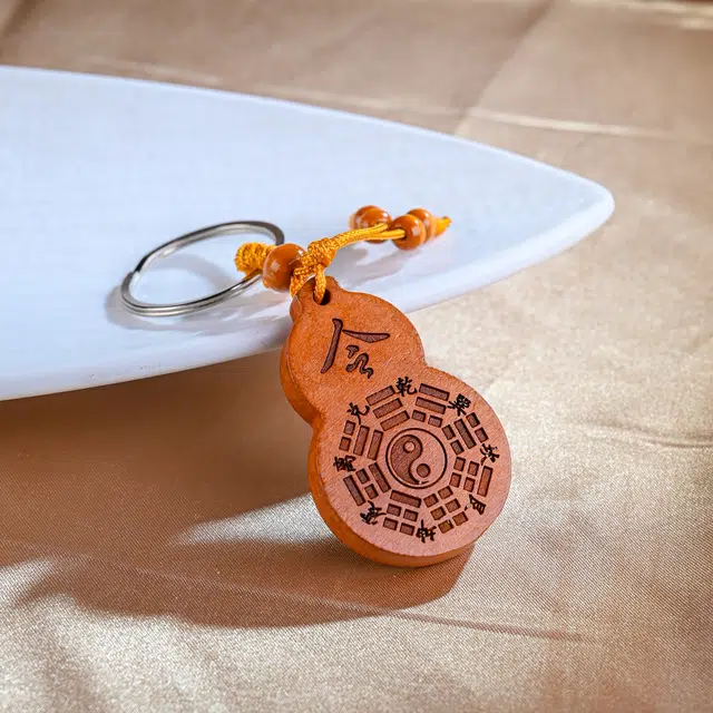 嫒柯 国潮新中式文玩复古风精致精工雕刻小众设计挂饰钥匙扣手机链车载挂坠万事顺遂平安喜乐#好运高级轻奢 桃木 挂件 男女同款情侣款