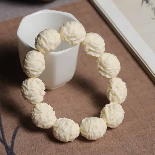 嫒柯  新中式国潮文艺复古小众轻奢高级感百搭 盘玩文玩万事如意 平安纳福 诸事顺遂 万事如意 财源广进  象牙果 手串 男女同款情侣款