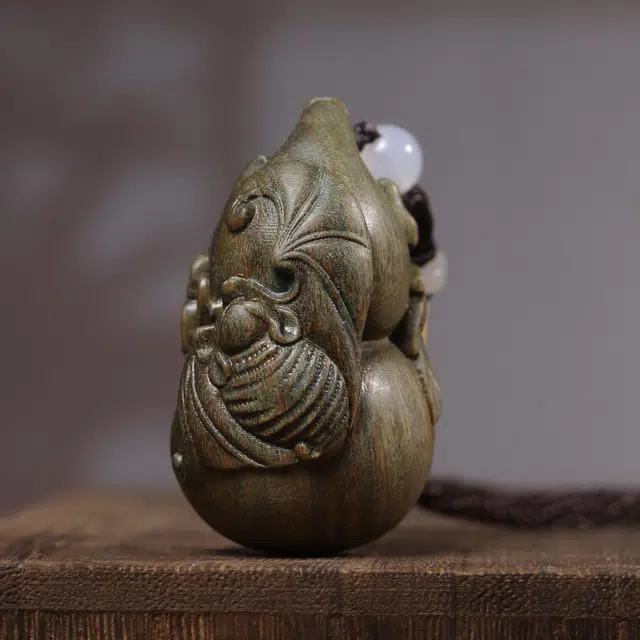 嫒柯 国潮新中式百搭轻奢高级创意吉祥物万事如意心想事成事业有成随身把玩#好运 绿檀 把件 男女同款情侣款