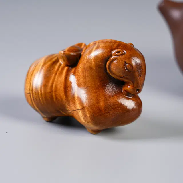 嫒柯 国潮新中式百搭轻奢高级唐马招财进宝幸福安康心想事成摆件随身把玩#好运 楠木 把件 男女同款情侣款