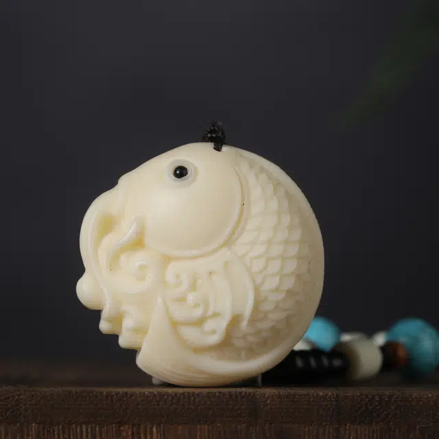 嫒柯 新中式国潮文艺复古风随身携带盘玩小众百搭万事如意平安纳福诸事万事如意顺遂财源广进#好运 象牙果 手把件 男女同款情侣款