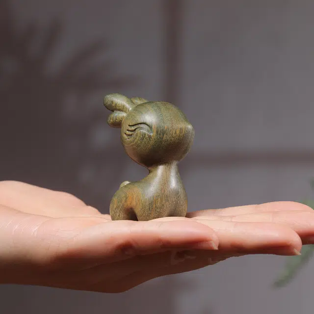 嫒柯 国潮新中式百搭轻奢高级文玩可爱小鹿一鹿平安平安吉祥吉祥如意复古风#好运 绿檀 把件 男女同款情侣款