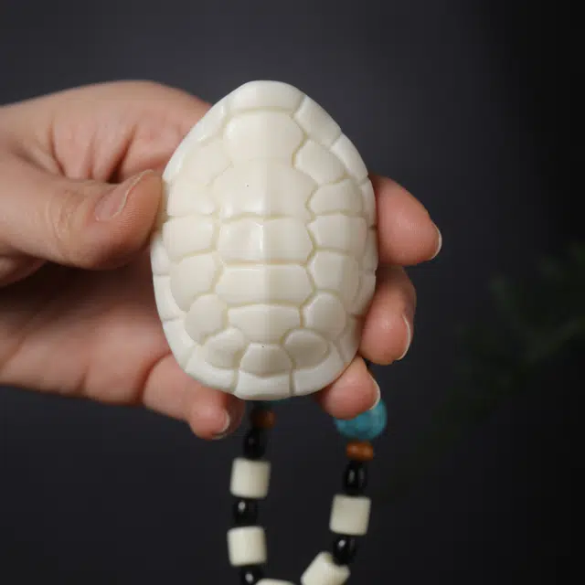 嫒柯 新中式国潮文艺复古风随身携带盘玩摆件办公小众百搭万事如意平安纳福诸事顺遂财源广进工艺品好运 象牙果 手把件 男女同款情侣款
