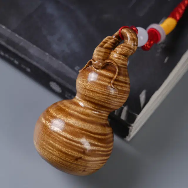 嫒柯 国潮新中式百搭轻奢高级葫芦随身把玩平步青云大吉大利心想事成#好运 楠木 手把件 男女同款情侣款