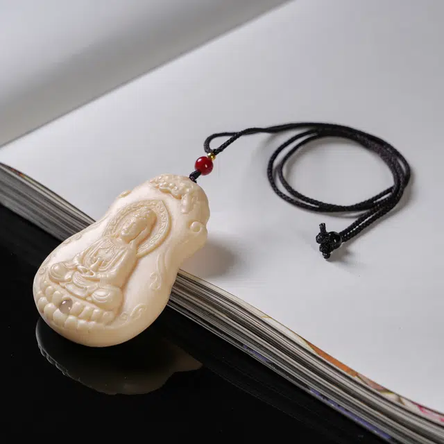 嫒柯 新中式小众高级感文玩 百搭小清新 轻奢招财转运 万事顺心 事事如意#好运 象牙果 吊坠 男女同款情侣款