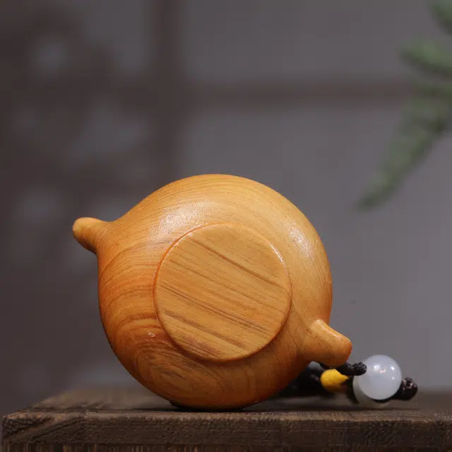 嫒柯 国潮新中式百搭轻奢高级随身携带居家茶宠诸事顺遂招财纳福#好运 崖柏 把件 男女同款情侣款