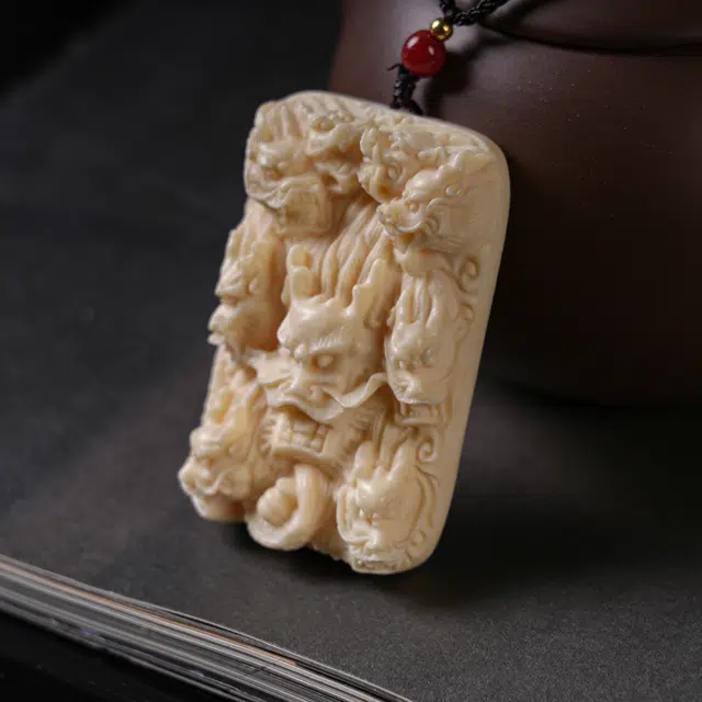 嫒柯 新中式小众高级感文玩 百搭小清新 轻奢招财  四季平安 五福临门 象牙果 吊坠 男女同款情侣款