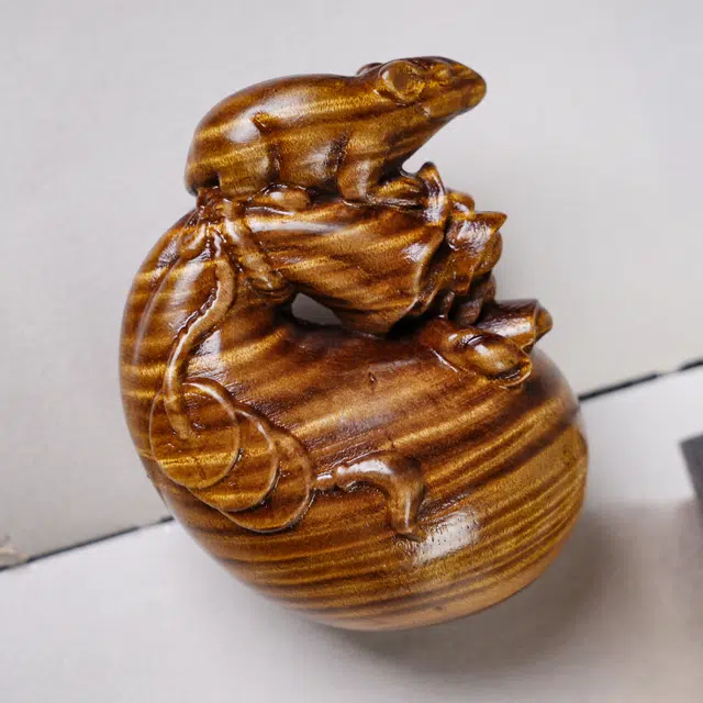 嫒柯 国潮新中式百搭轻奢高级随身携带文玩招财纳福万事如意如意吉祥吉祥平安#好运 楠木 把件 男女同款情侣款