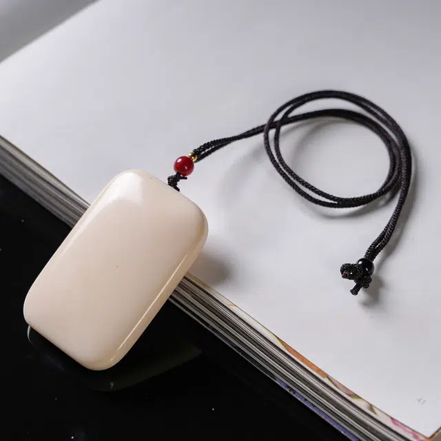 嫒柯 新中式小众高级感 百搭小清新  万事如意 大吉大利#好运 象牙果 吊坠 男女同款情侣款