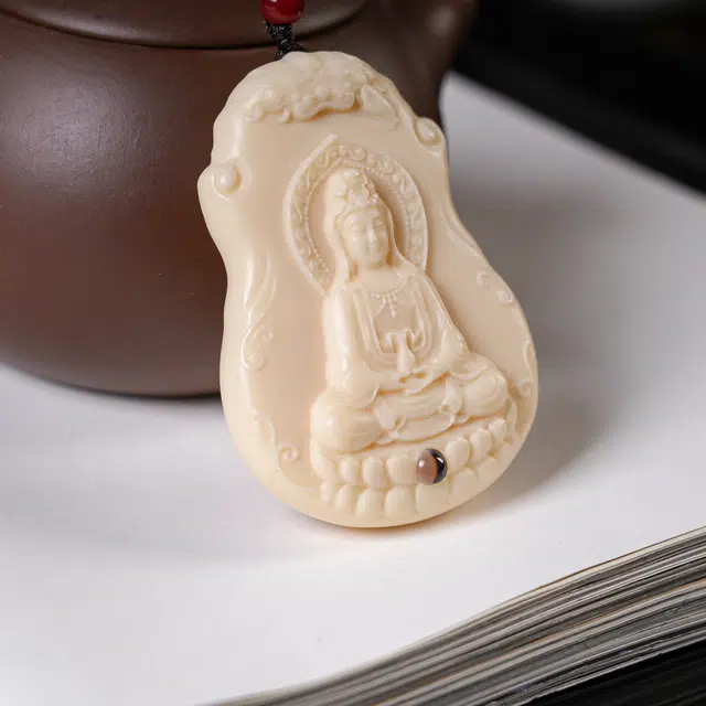 嫒柯 新中式小众高级感文玩 百搭小清新 轻奢招财转运 万事顺心 事事如意#好运 象牙果 吊坠 男女同款情侣款