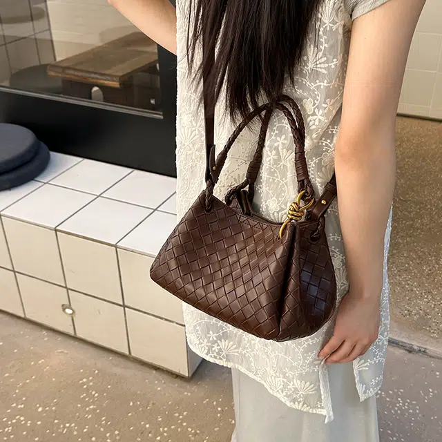 雅鹿 复古高级感潮流 编织纹 单肩手提包 女款 多色