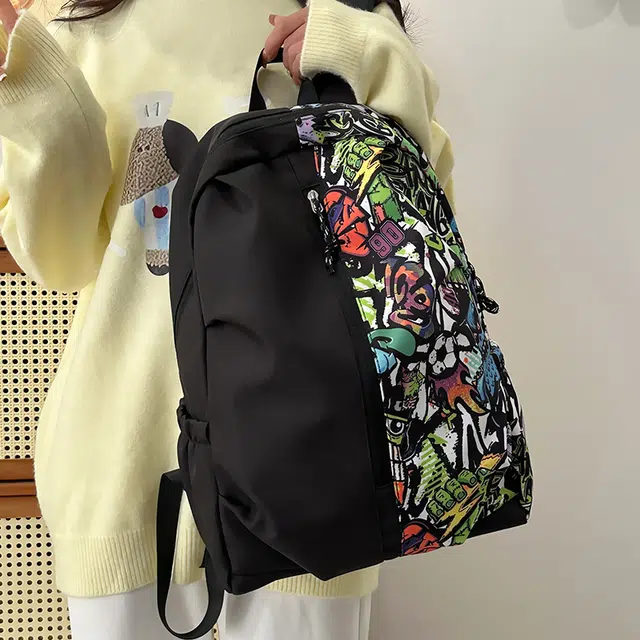 泰格奴 工装机能百搭个性运动街头旅行大容量背包初中生高中生大学生上课百搭书包 尼龙 双肩包 男女同款情侣款 白色红色绿色
