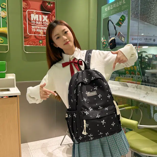 泰格奴 小清新休闲高颜值精美潮版韩版背包初中生高中生大学生上课百搭书包 尼龙 双肩包 女款 多色