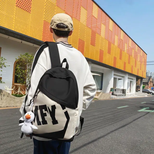 泰格奴 小清新休闲高颜值精美潮版韩版背包初中生高中生大学生上课百搭书包 尼龙 双肩包 男女同款情侣款 黑色/绿色/蓝色/粉色