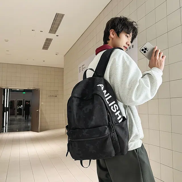 泰格奴 高颜值时尚简约潮流 尼龙 双肩包 常规 男女同款情侣款 多色