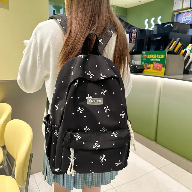 泰格奴 小清新休闲高颜值精美潮版韩版背包初中生高中生大学生上课百搭书包 尼龙 双肩包 女款 多色