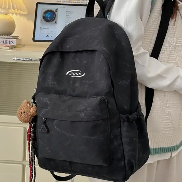 泰格奴 涂鸦精美机能通勤旅行轻便高颜值大容量背包初中高中大学生上课百搭书包 尼龙 双肩包 常规 男女同款情侣款 黑色/白色/红色/蓝色