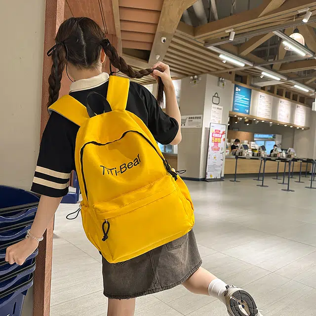 泰格奴 小清新高颜值精美潮版韩版背包上课百搭书包 尼龙 双肩包 常规 男女同款情侣款 黄色/绿色/红色/蓝色/黑色