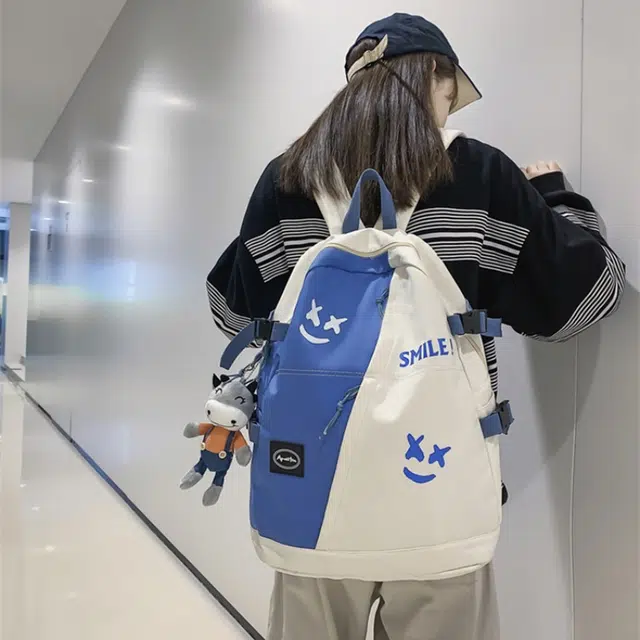 泰格奴 撞色系轻便百搭背包美版韩流洋气个性气质高级感潮流时尚初中高中大学生上课百搭书包 尼龙 双肩包 男女同款情侣款 白色/黑色