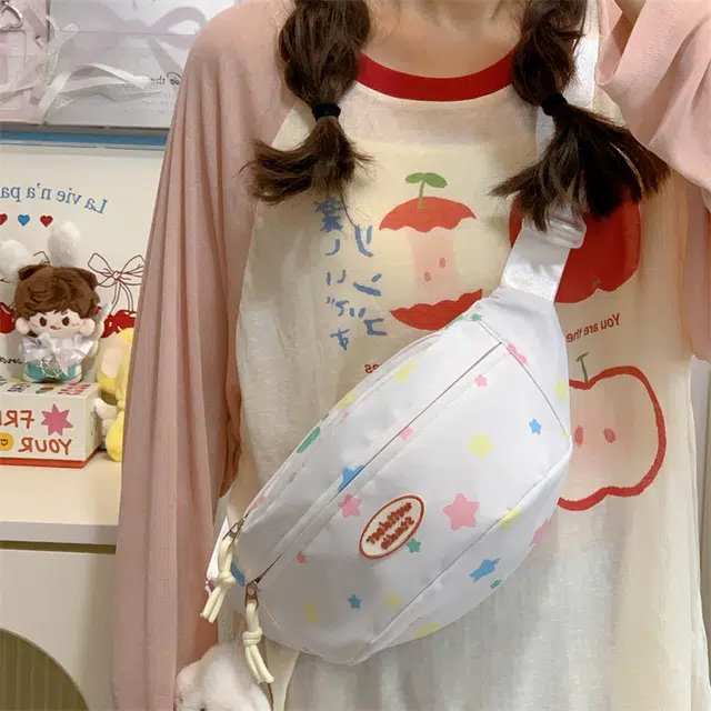 泰格奴 高颜值韩版撞色星星印花 涤纶（聚酯纤维） 胸包 女款 多色