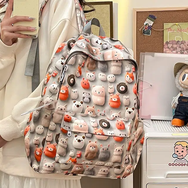 泰格奴 涂鸦精美机能通勤旅行小清新大容量背包初中高中大学生上课百搭书包 尼龙 双肩包 男女同款情侣款 灰色/浅黄色/绿色/蓝色