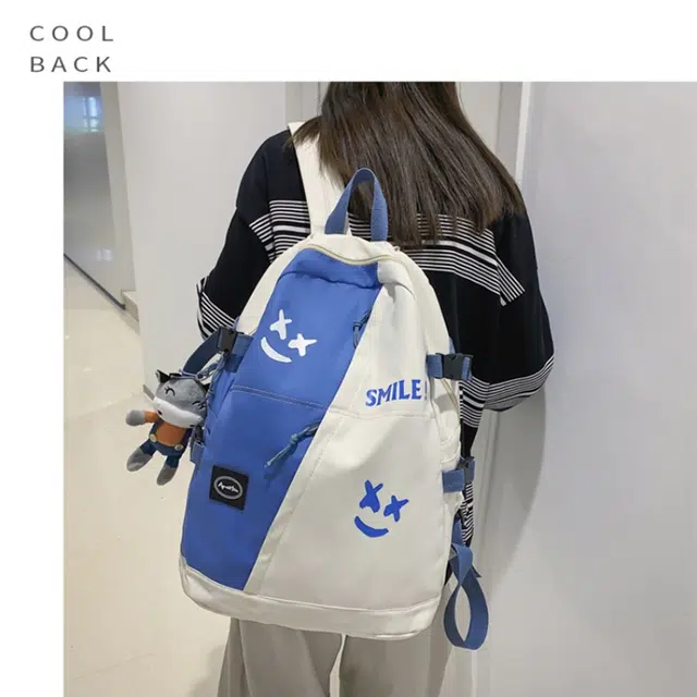 泰格奴 撞色系轻便百搭背包美版韩流洋气个性气质高级感潮流时尚初中高中大学生上课百搭书包 尼龙 双肩包 男女同款情侣款 白色/黑色