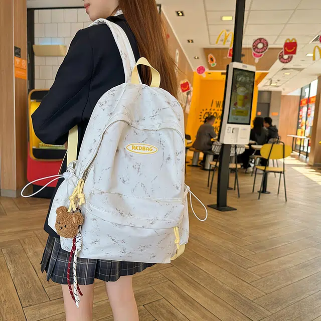 泰格奴 小清新休闲高颜值精美潮版韩版背包初高中生大学生上课百搭书包 尼龙 双肩包 男女同款情侣款 米白色/黑色/黄色/蓝色