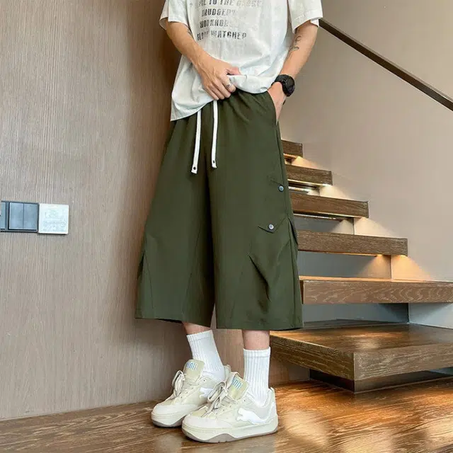 加荣 美式伞兵薄款冰丝透气速干垂感直筒休闲大码过膝潮流百搭七分裤工装短裤 男女同款