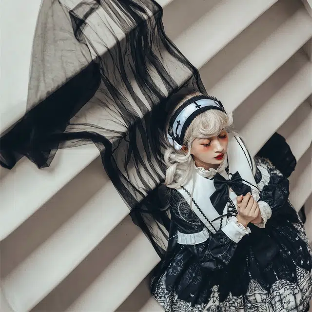 EFCR lolita