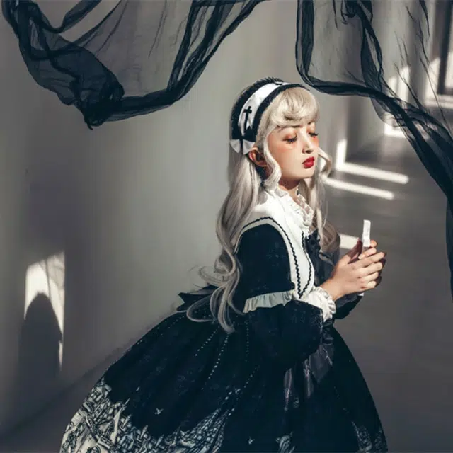 EFCR lolita