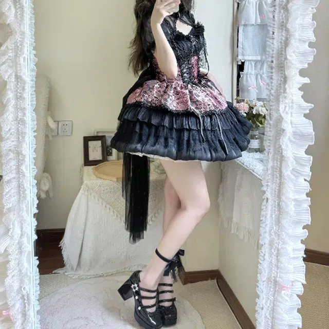 EFCR lolita