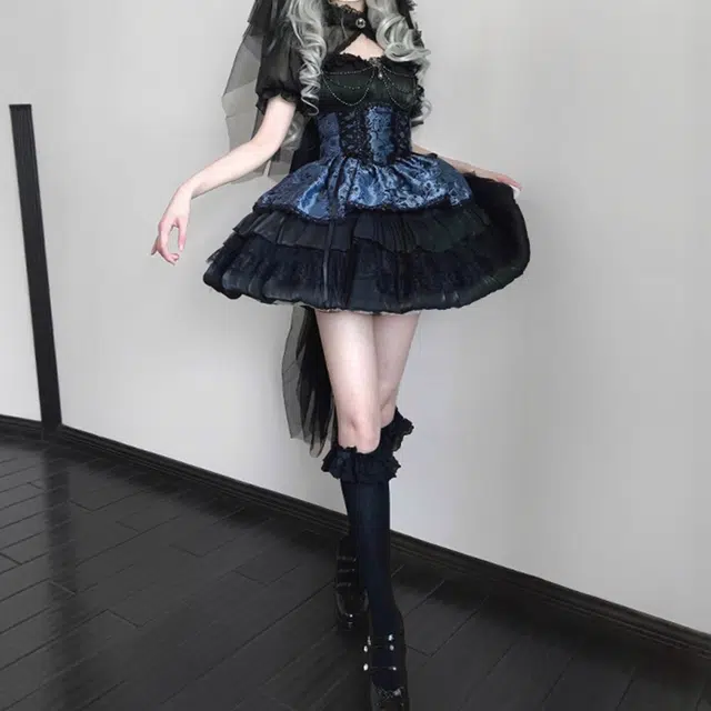 EFCR lolita