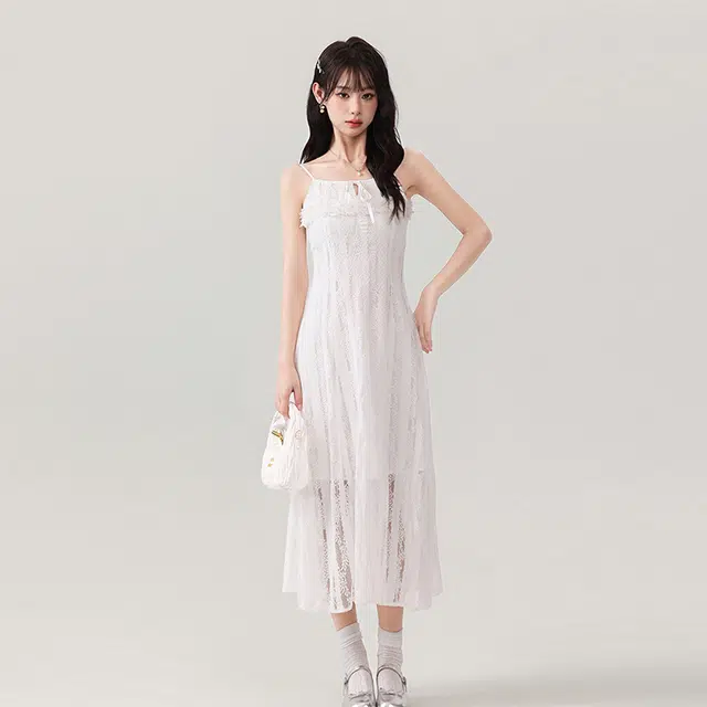 沐晓欣 立体花朵蕾丝显瘦收腰初恋小白裙吊带连衣裙 女款 白色