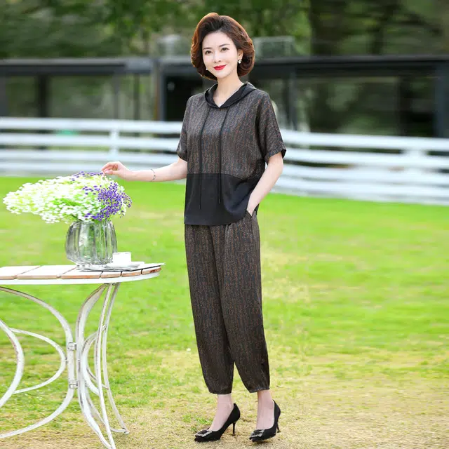 沐晓欣 中老年妈妈装夏季连帽短袖 休闲套装 女款