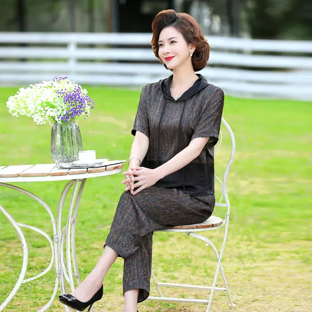 沐晓欣 中老年妈妈装夏季连帽短袖 休闲套装 女款