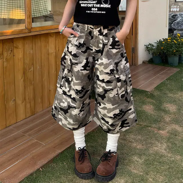 拾个壹先生 美式街头压褶迷彩工装口袋七分宽松阔腿休闲百搭牛仔短裤 男女同款