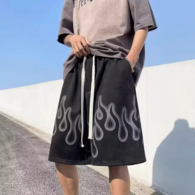拾个壹先生 美式复古篮球运动火焰印花宽松麂皮绒五分休闲短裤 男女同款