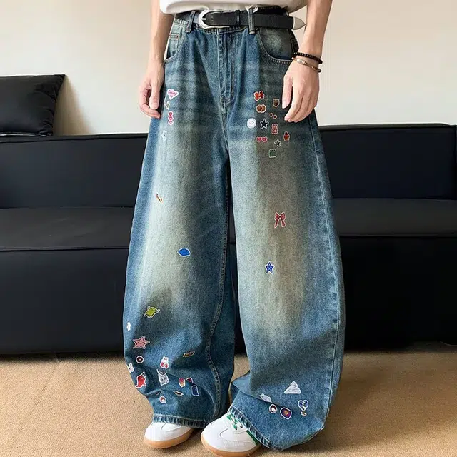 拾个壹先生 美式复古卡通贴纸弯刀设计感宽松显瘦直筒水洗阔腿休闲百搭牛仔裤 男女同款