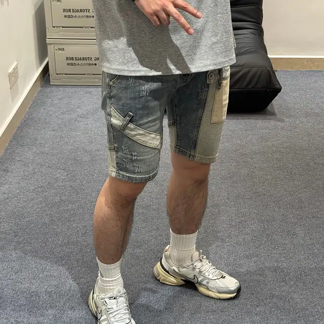 拾个壹先生 高街痞帅拼接绑带重工设计补丁修身个性牛仔短裤 男女同款