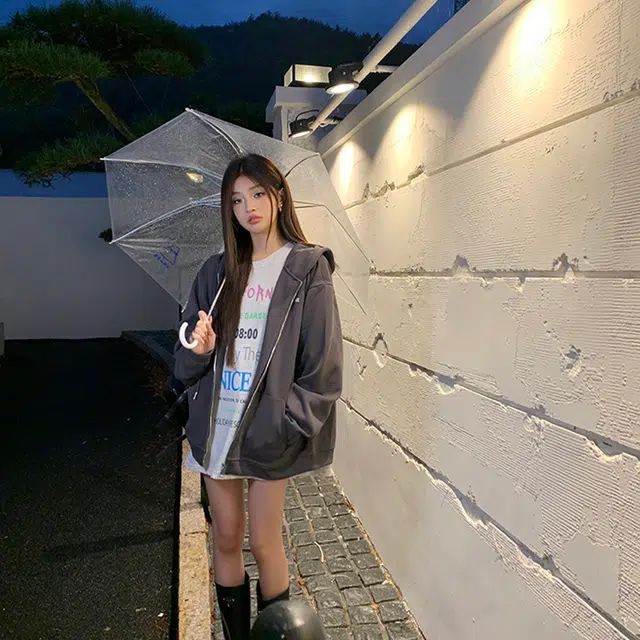 SCCREBEL OFFICIAL insT T