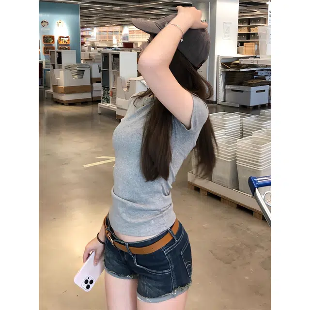 AN T